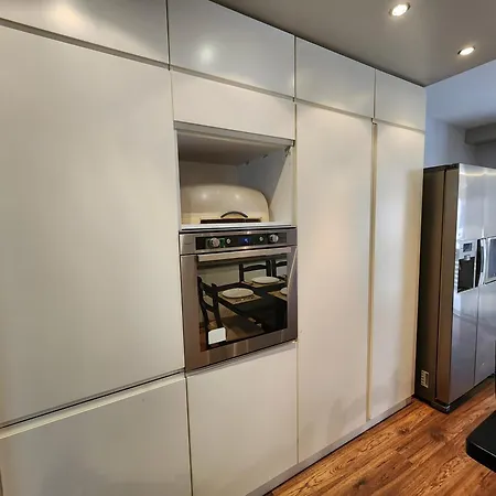 Sweet Luxury טיראנה