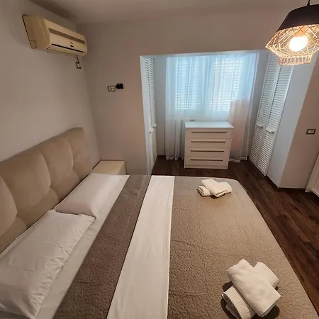 Sweet Luxury טיראנה
