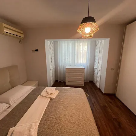 Sweet Luxury טיראנה